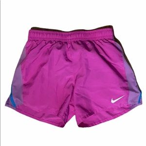 HP! Nike girl’s extra-large Dri-fit running short